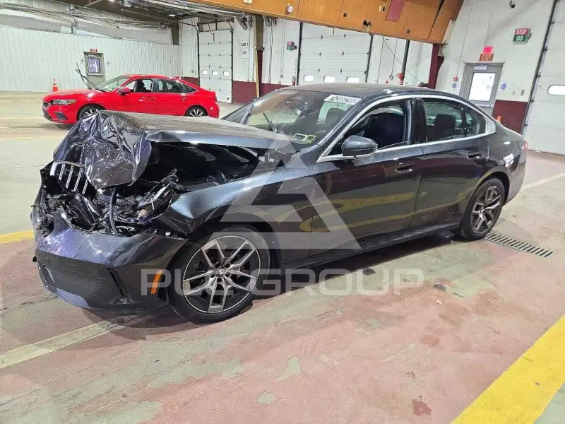 2027 BMW 530 фото