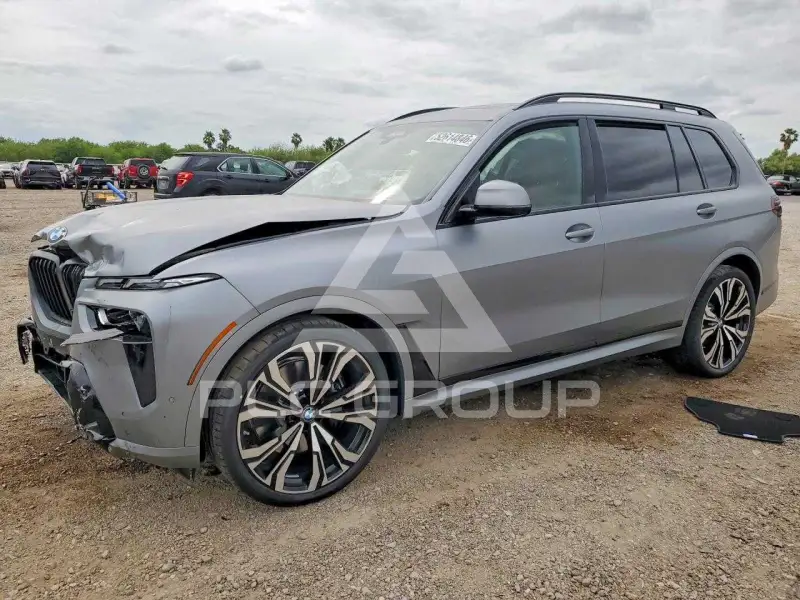 2027 BMW X7 фото