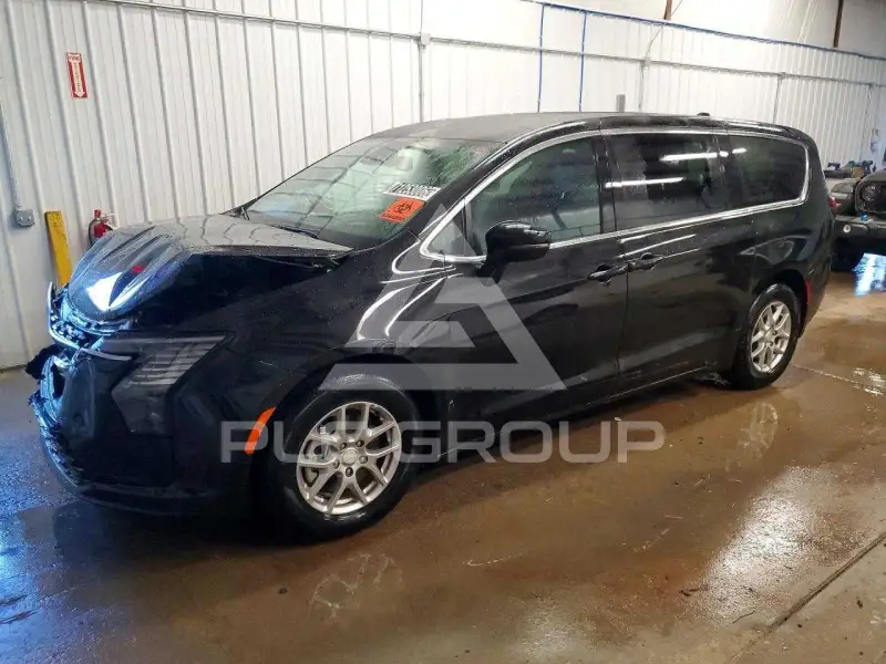 2027 Chrysler PACIFICA photo