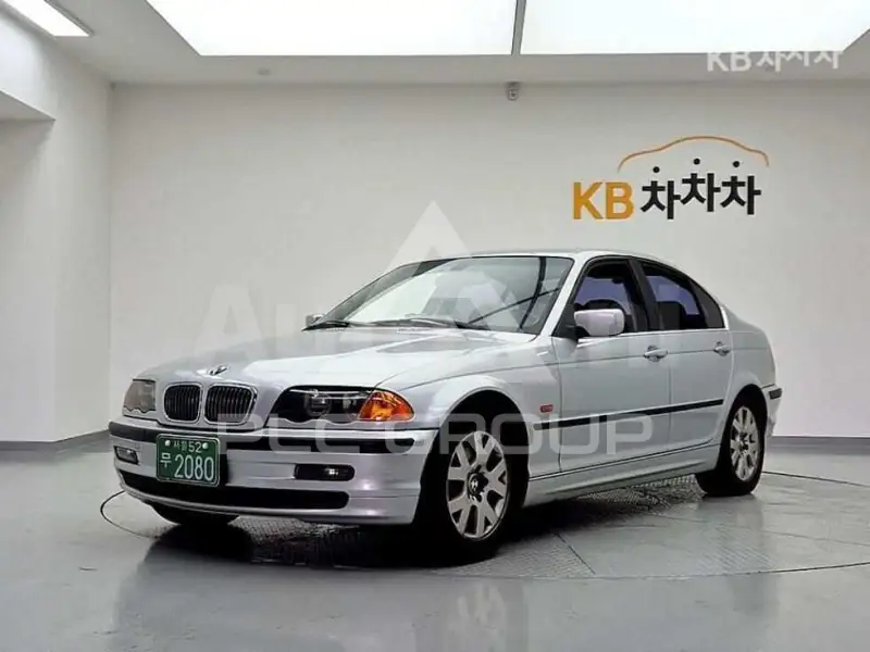 2001 BMW 330