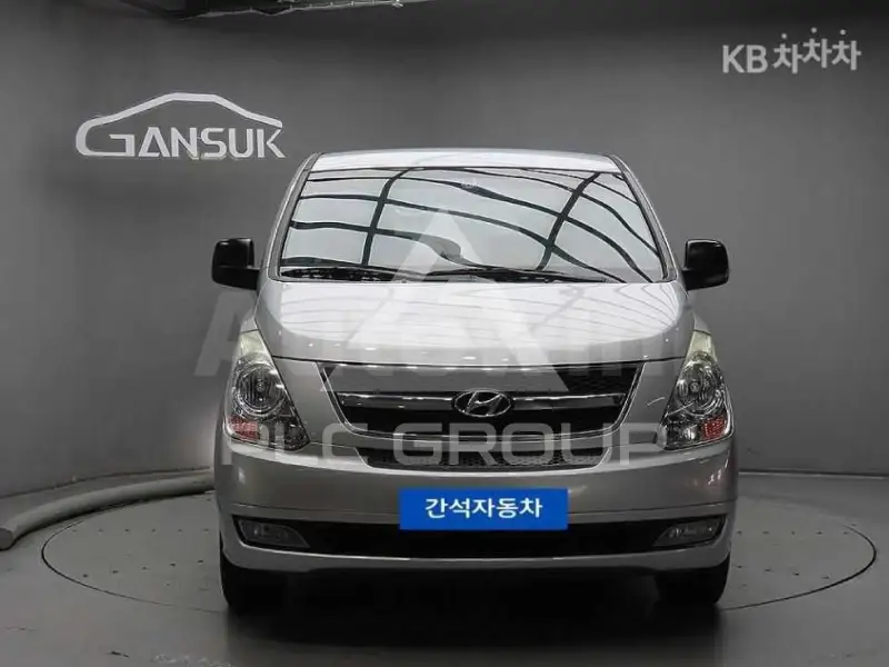 2008 Hyundai Starex