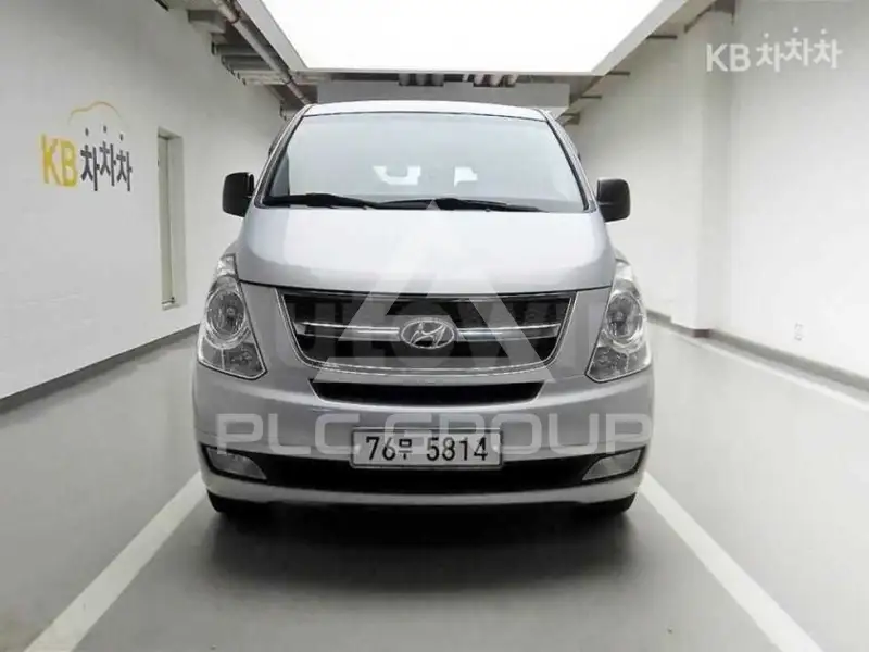 2008 Hyundai Starex