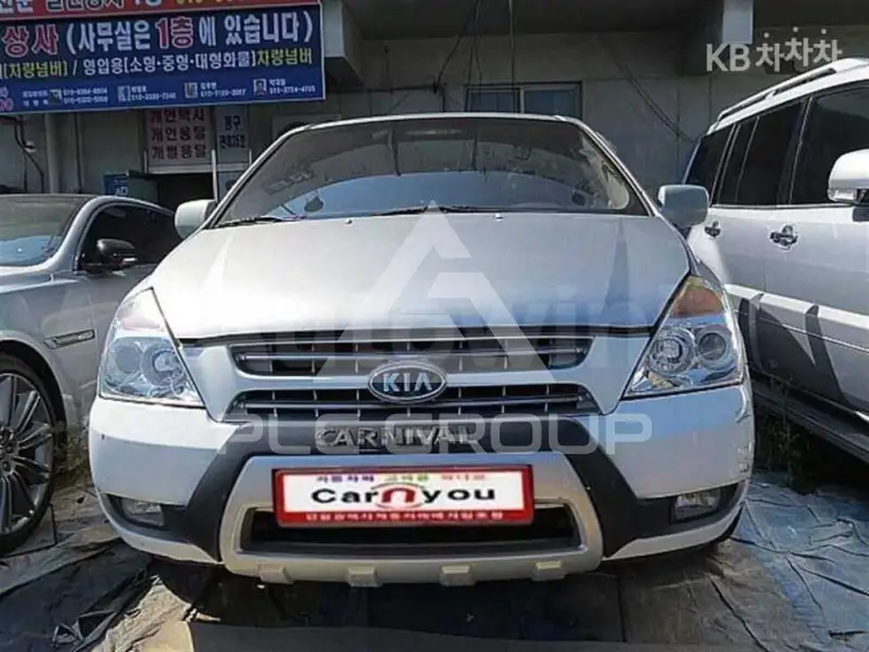 2009 KIA Carnival