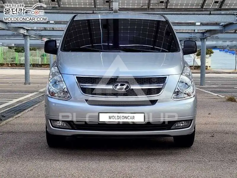 2009 Hyundai Starex
