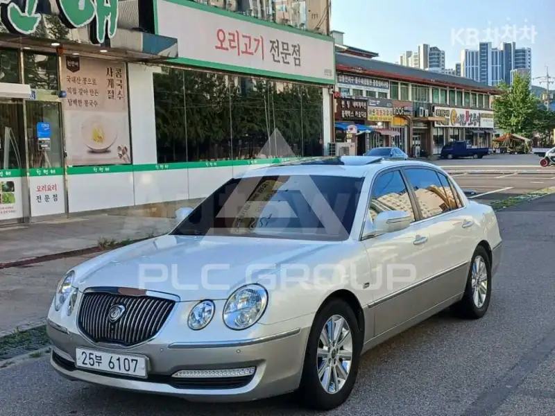 2010 KIA Opirus