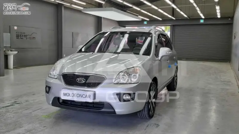 2010 KIA Carens