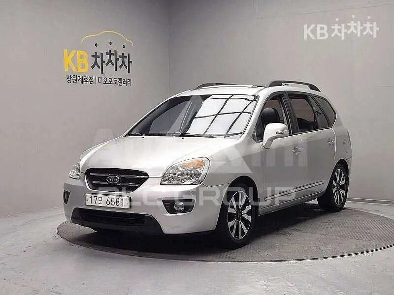 2010 KIA Carens