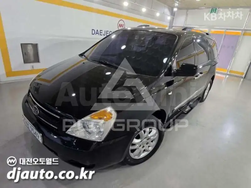 2010 KIA Carnival