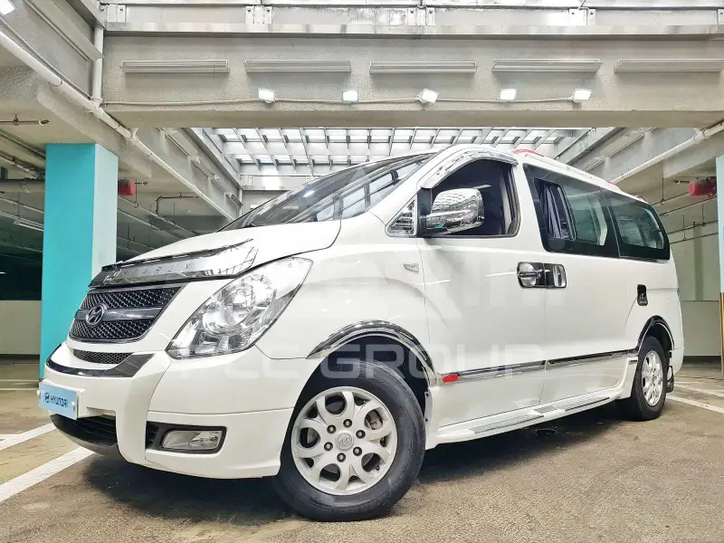 2010 Hyundai Starex