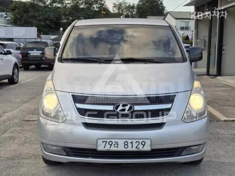 2010 Hyundai Starex