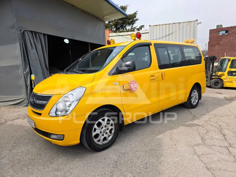 2010 Hyundai Starex