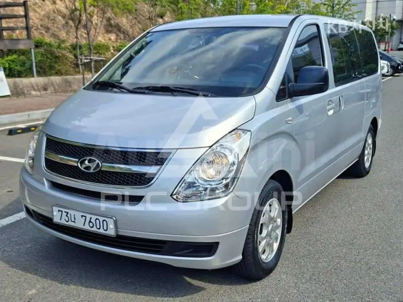 2010 Hyundai Starex