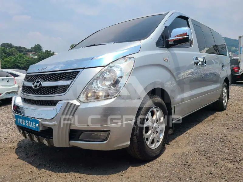 2010 Hyundai Starex