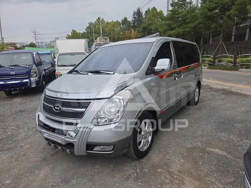 2010 Hyundai Starex
