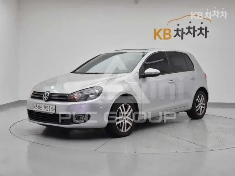 2010 Volkswagen GOLF