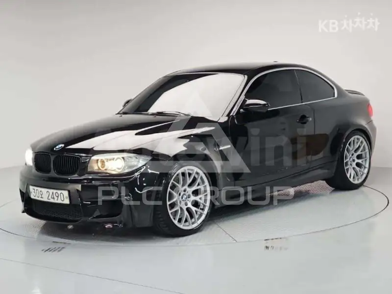 2011 BMW M1