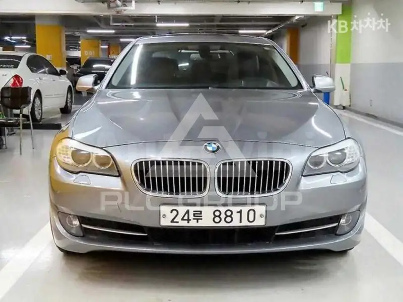 2011 BMW 523