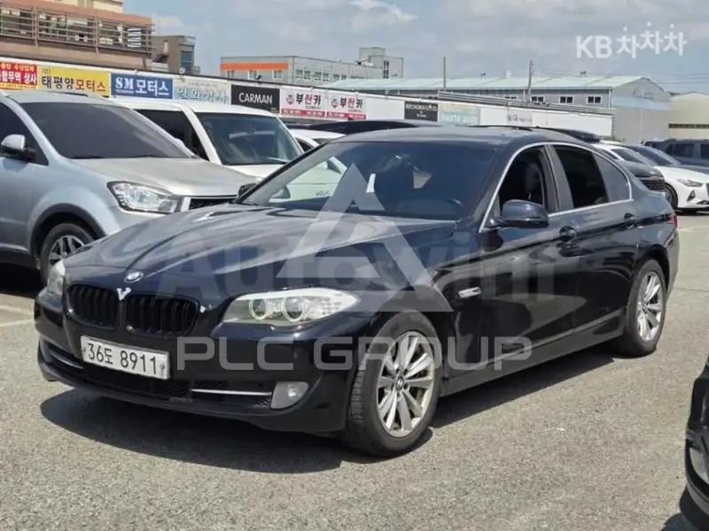 2011 BMW 523