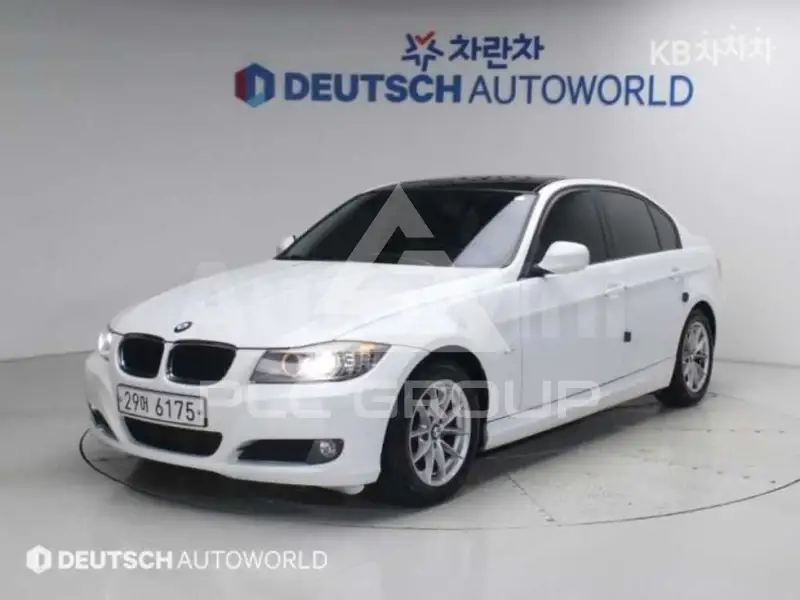 2011 BMW 330