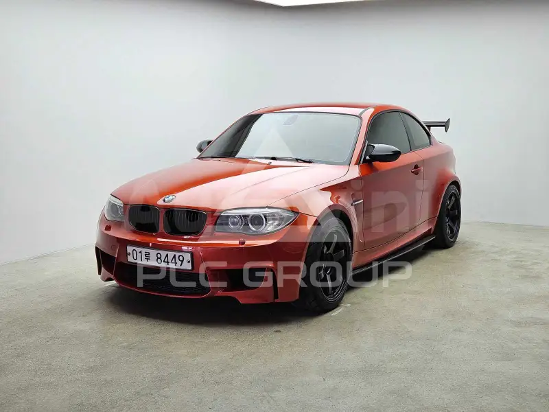 2011 BMW 1M