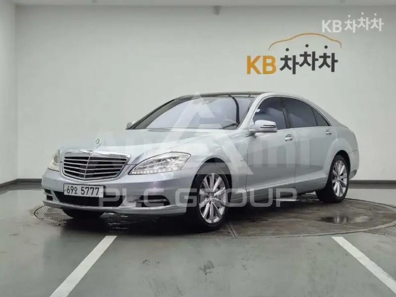 2011 Mercedes Benz S-Class