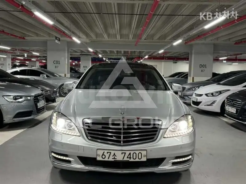 2011 Mercedes Benz S-Class