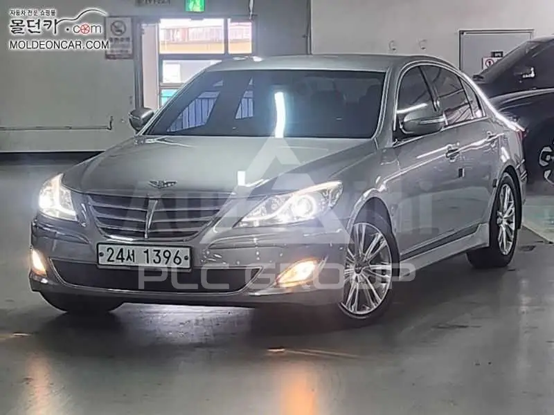 2011 Hyundai Genesis