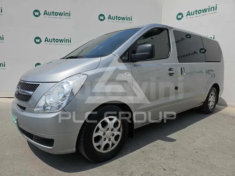 2011 Hyundai Starex