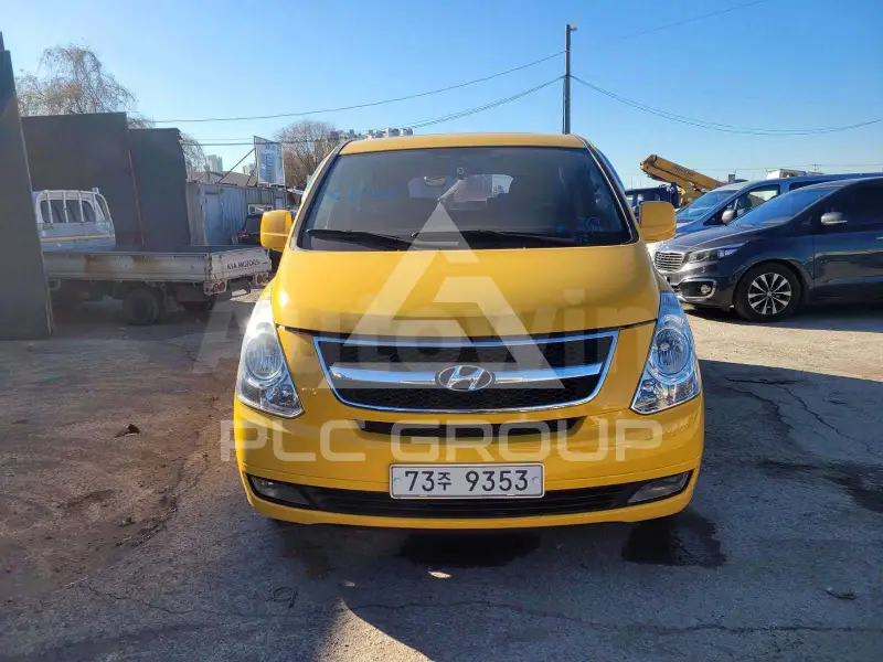2011 Hyundai Starex