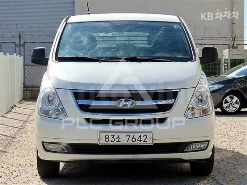 2011 Hyundai Starex