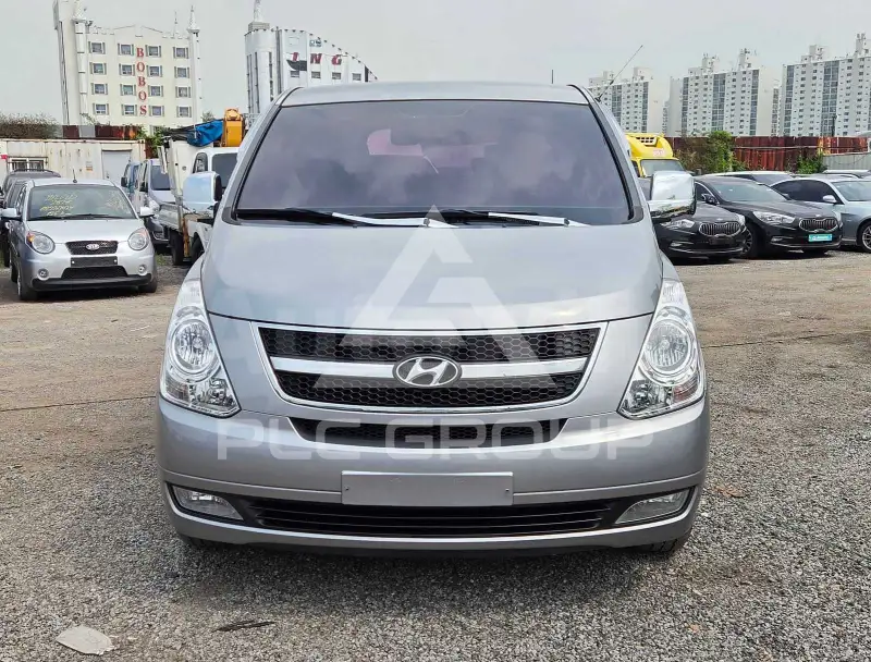 2011 Hyundai Starex