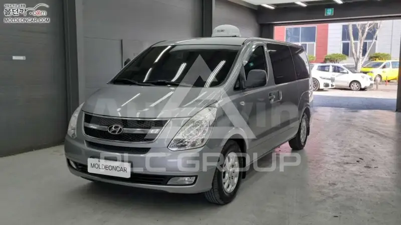 2011 Hyundai Starex