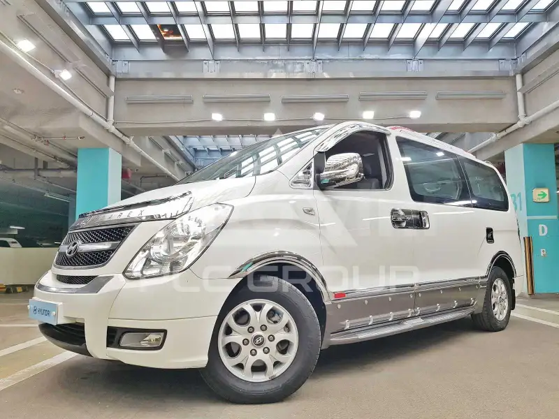 2011 Hyundai Starex