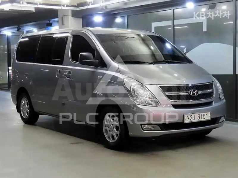 2011 Hyundai Starex