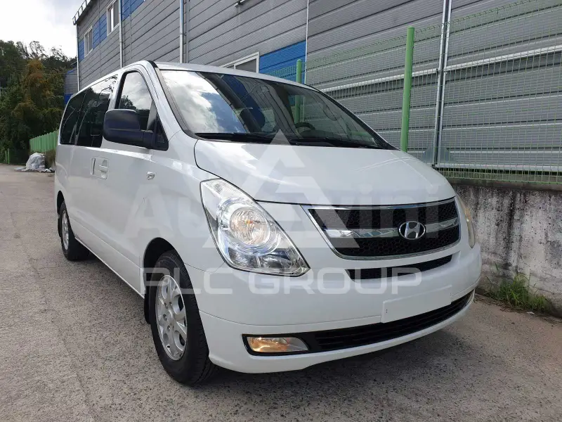 2011 Hyundai Starex