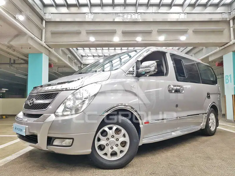 2011 Hyundai Starex