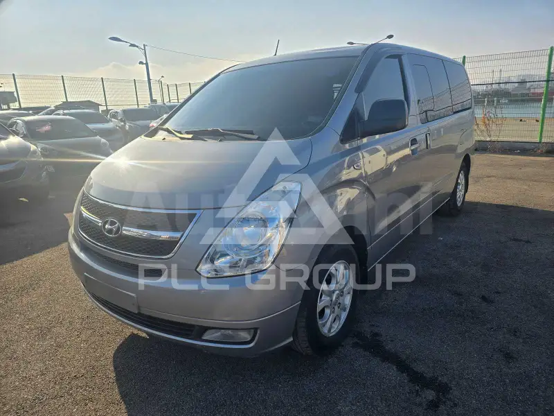2011 Hyundai Starex