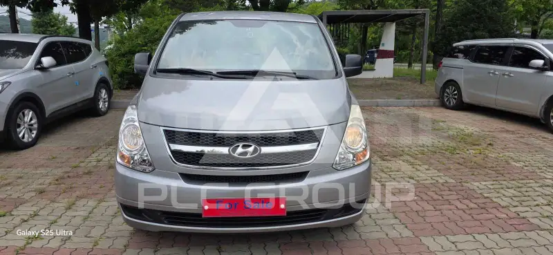 2011 Hyundai Starex