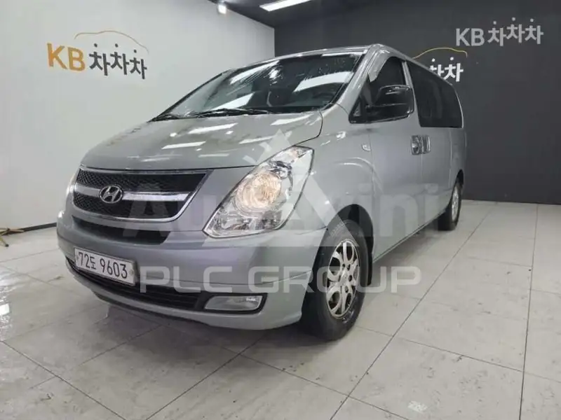 2011 Hyundai Starex