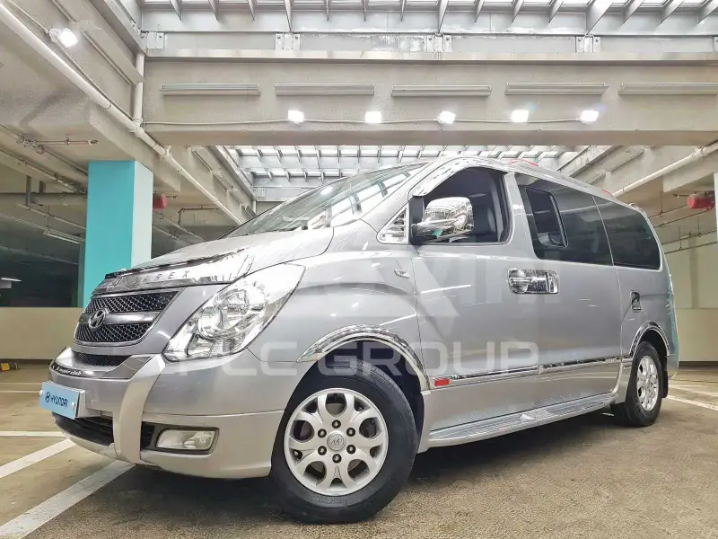 2011 Hyundai Starex