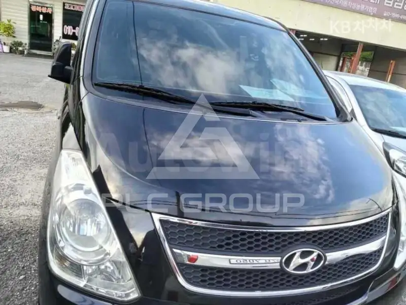 2011 Hyundai Starex