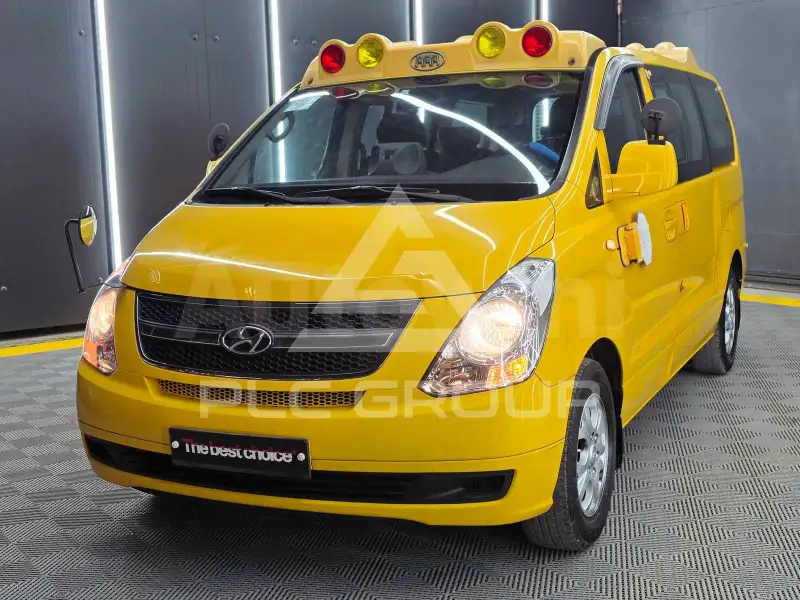 2011 Hyundai Starex