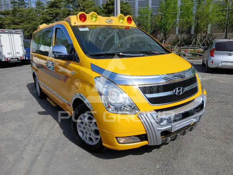 2011 Hyundai Starex