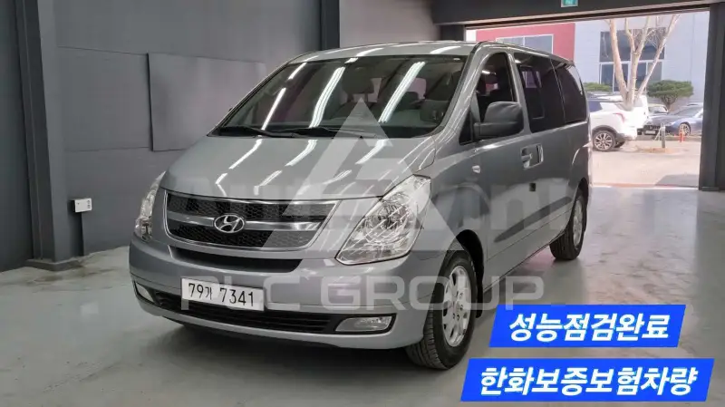 2011 Hyundai Starex
