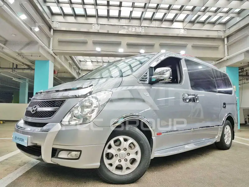 2011 Hyundai Starex