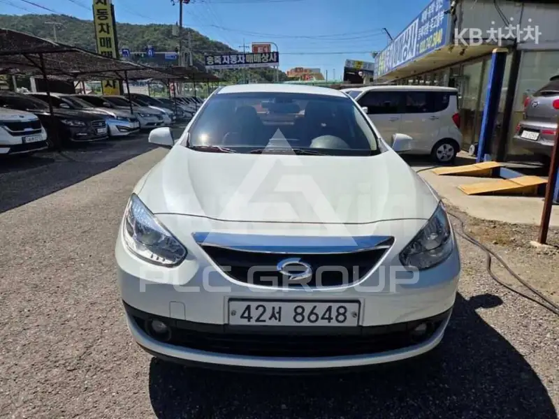2011 Renault SM3