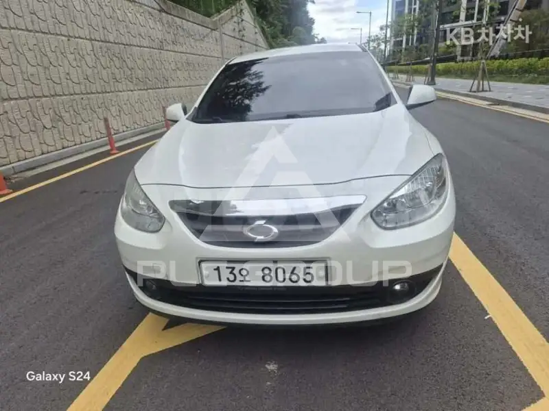 2011 Renault SM3