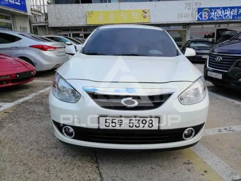 2011 Renault SM3