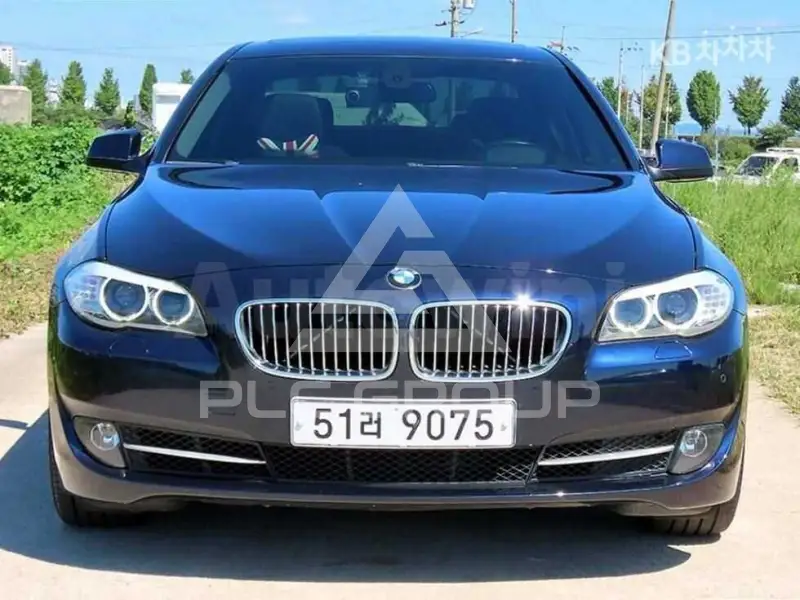 2012 BMW 523