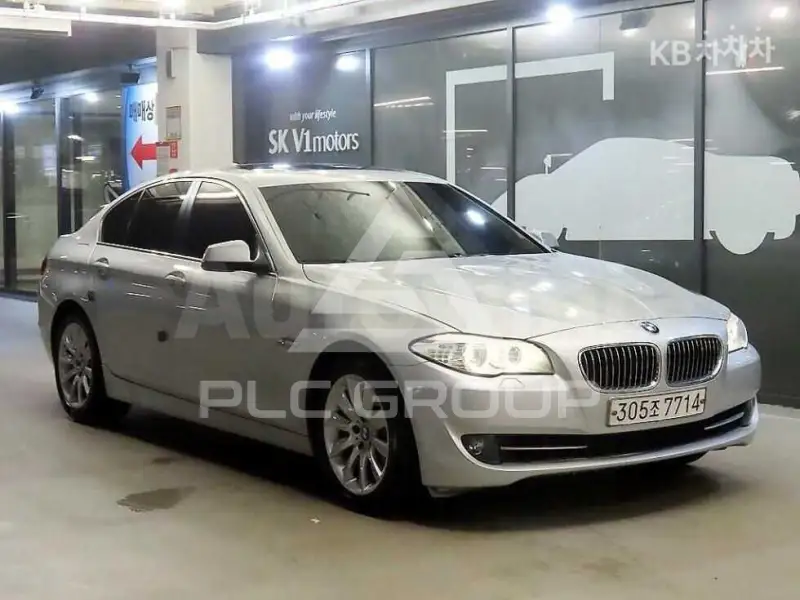 2012 BMW 523